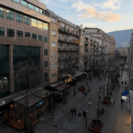 Апартаменты Square View On Macedonia St