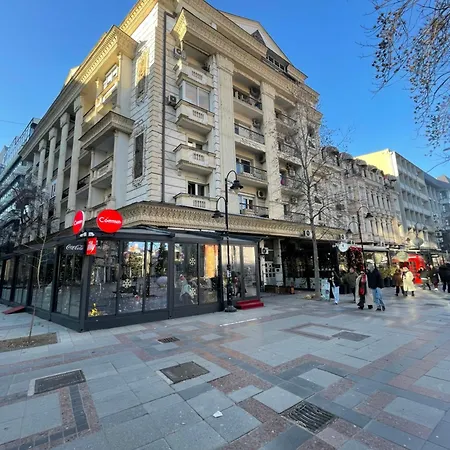 Апартаменты Square View On Macedonia St *