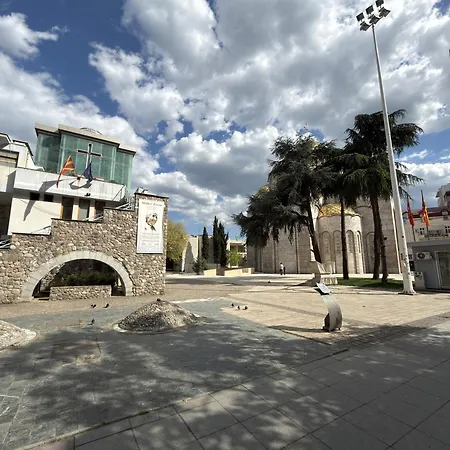 Апартаменты Square View On Macedonia St Скопье